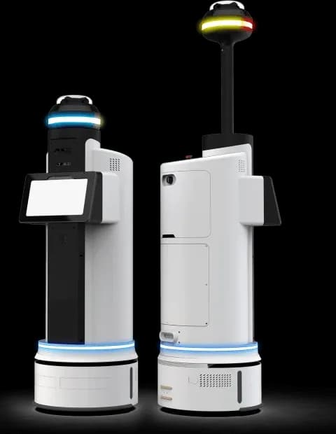 Krone on the Kabam Co-Lab platform, showing retracted and extended mast positions